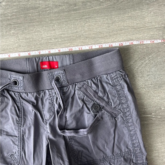 Y2K edc purple low rise cargo capris - Picture 4 of 9